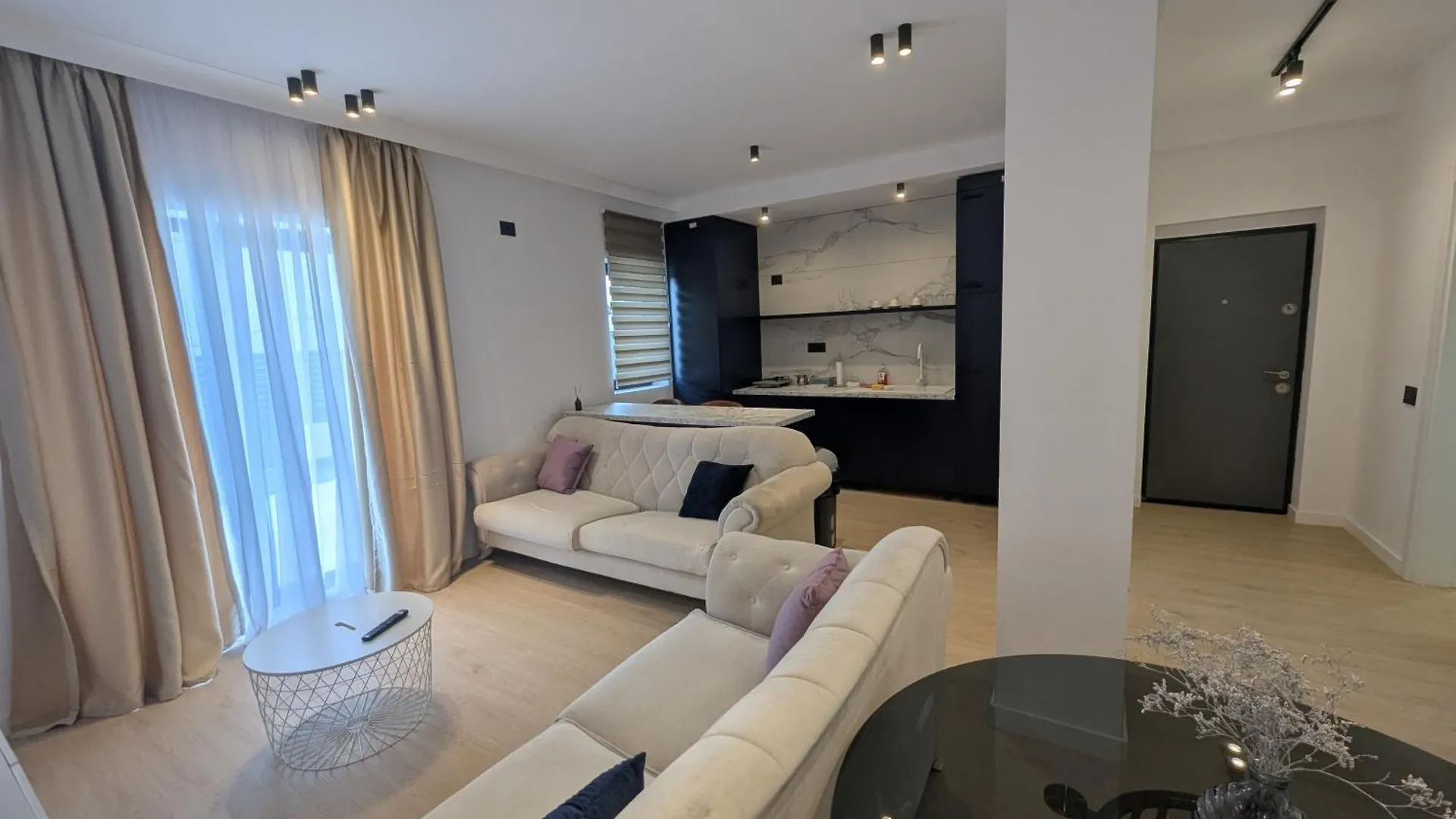 Zenith Dm 2 Otopeni Airport & Therme Apartment