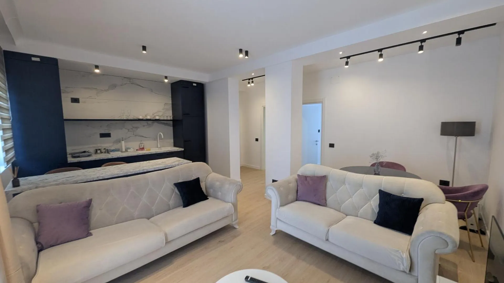 Zenith Dm 2 Otopeni Airport & Therme Apartment